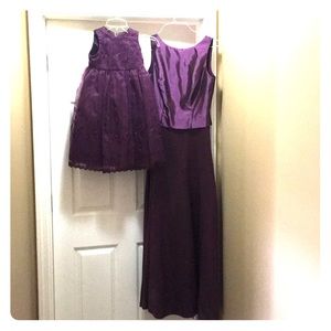 Matching mother daughter dresses